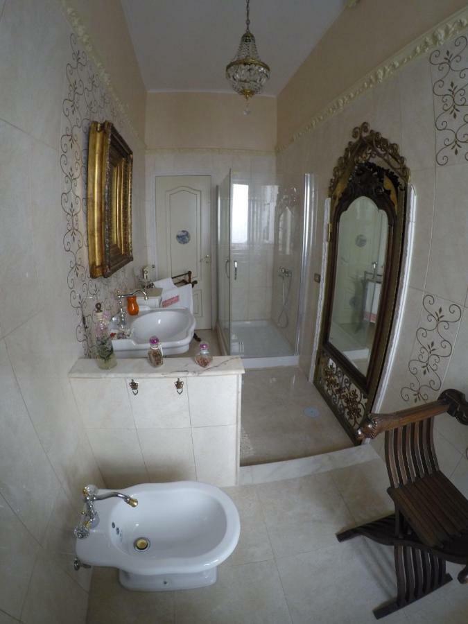 B&B Goldmund Nápoly Kültér fotó